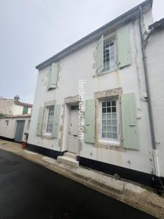 Ile de R&eacute;:House for 6 people in st clement des baleines