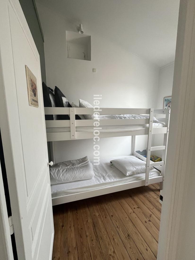 Photo 13: An accomodation located in Saint-Cl&eacute;ment-des-Baleines on ile de R&eacute;.