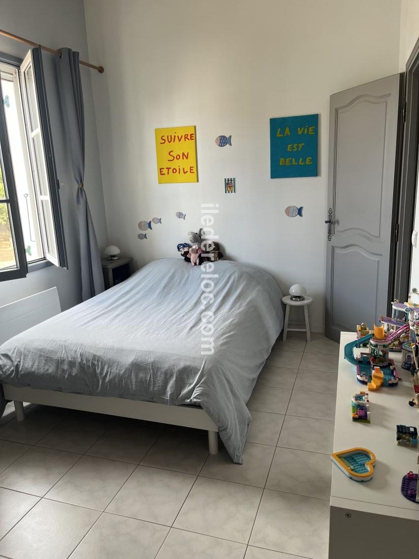 Photo 14: An accomodation located in La Couarde-sur-mer on ile de R&eacute;.