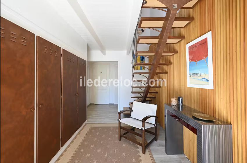 Photo 21: An accomodation located in Saint-Martin-de-R&eacute; on ile de R&eacute;.