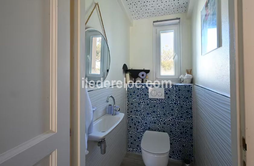 Photo 23: An accomodation located in Saint-Martin-de-R&eacute; on ile de R&eacute;.