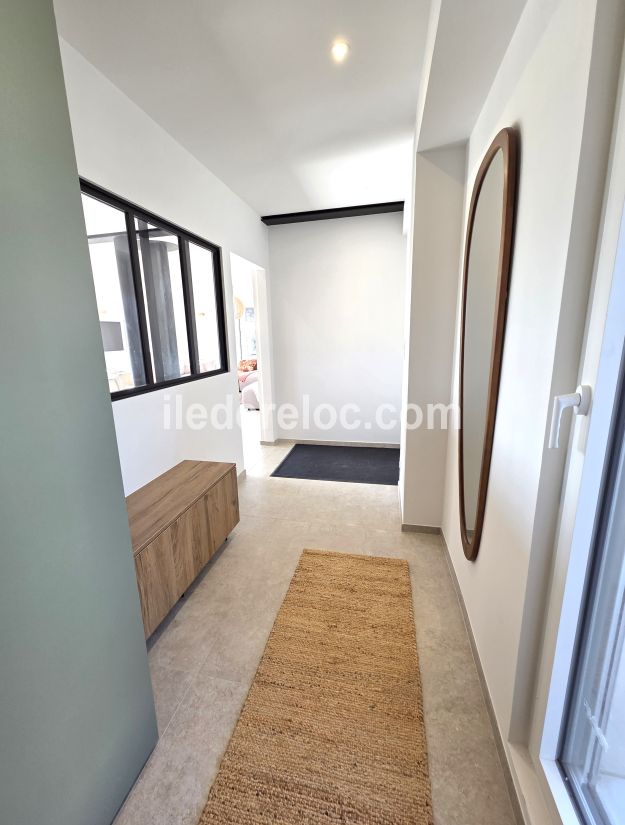 Photo 13: An accomodation located in La Couarde-sur-mer on ile de R&eacute;.