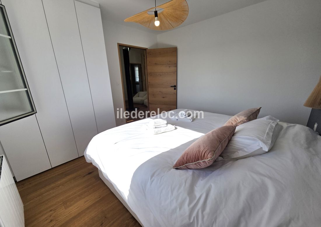 Photo 41: An accomodation located in La Couarde-sur-mer on ile de R&eacute;.