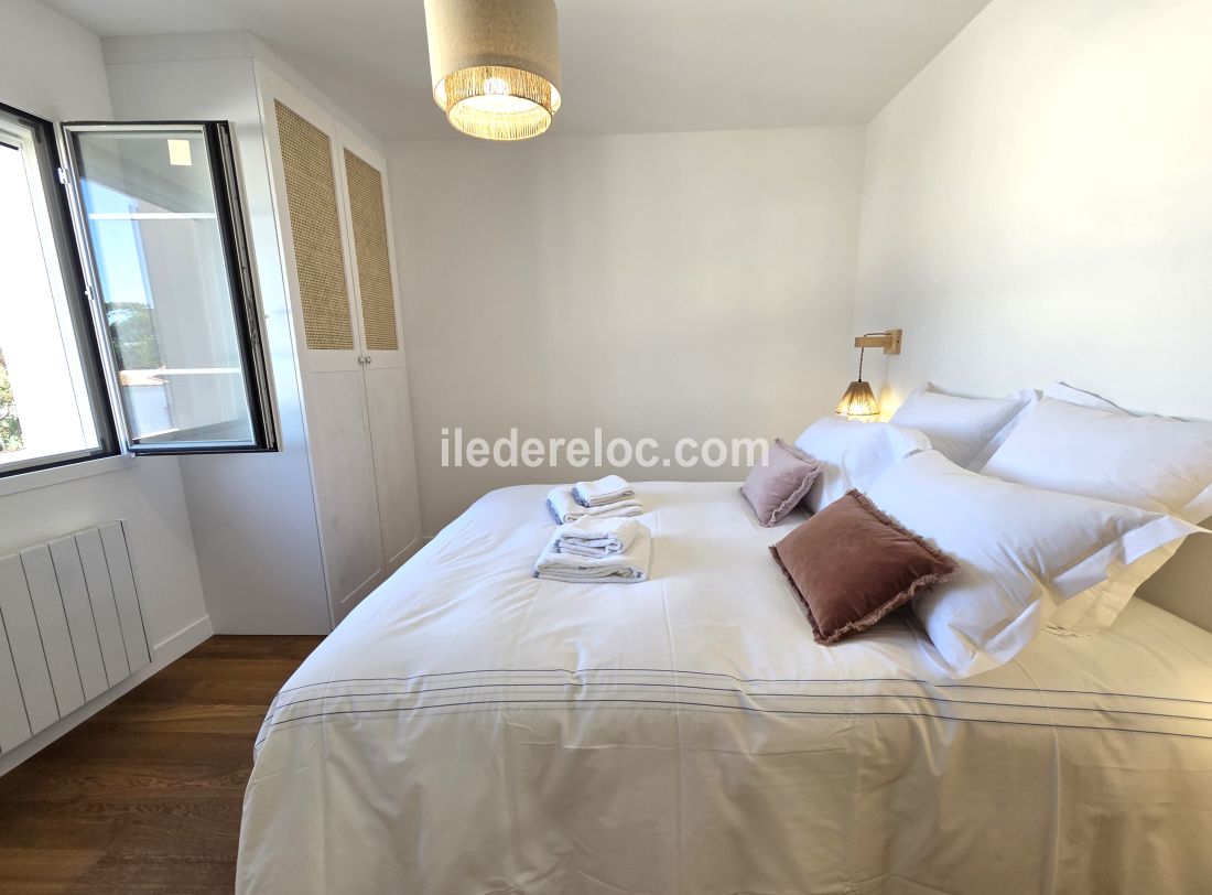 Photo 42: An accomodation located in La Couarde-sur-mer on ile de R&eacute;.