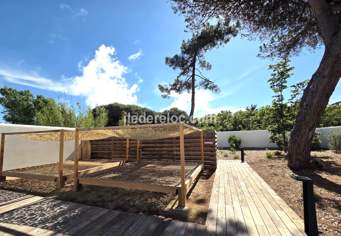 Photo 19: An accomodation located in La Couarde-sur-mer on ile de R&eacute;.