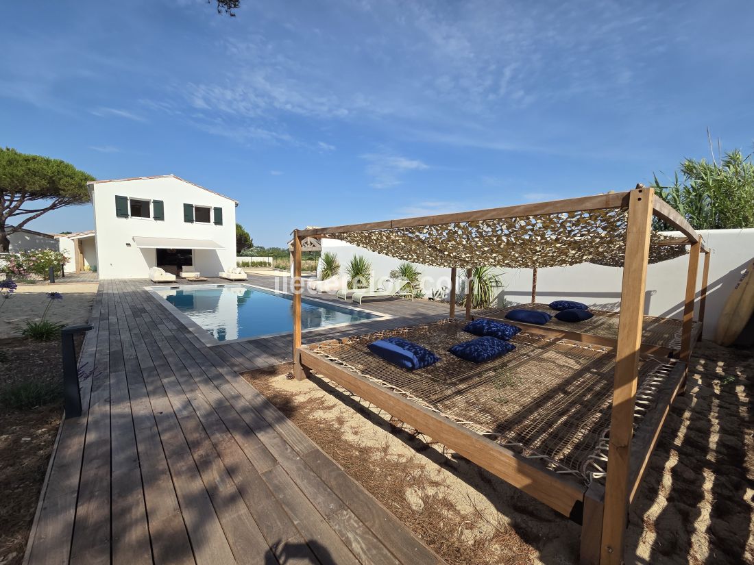 Photo 21: An accomodation located in La Couarde-sur-mer on ile de R&eacute;.