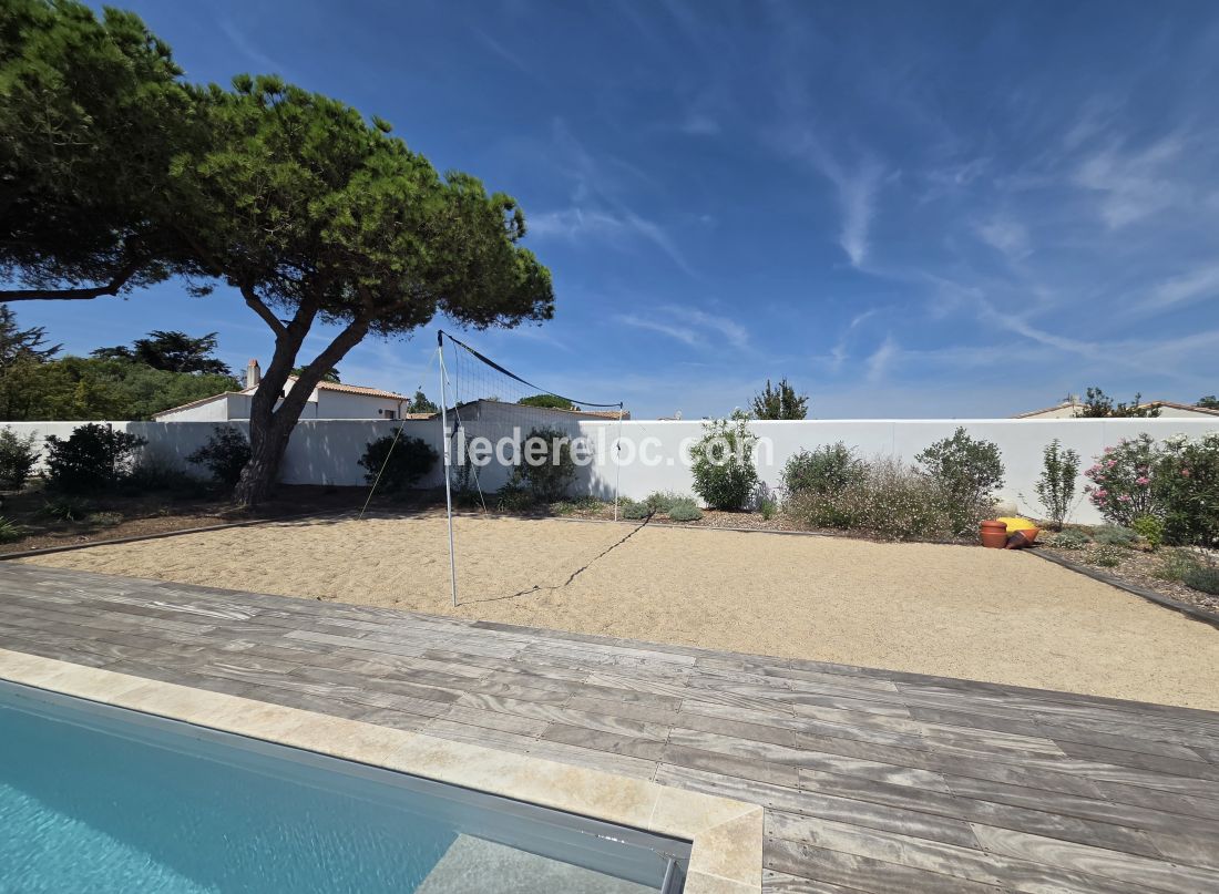 Photo 29: An accomodation located in La Couarde-sur-mer on ile de R&eacute;.