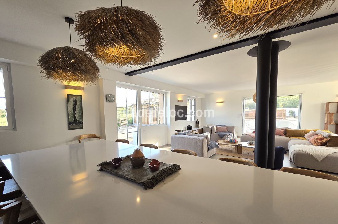 Photo 35: An accomodation located in La Couarde-sur-mer on ile de R&eacute;.