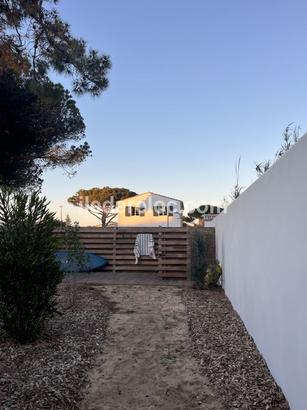 Photo 70: An accomodation located in La Couarde-sur-mer on ile de R&eacute;.