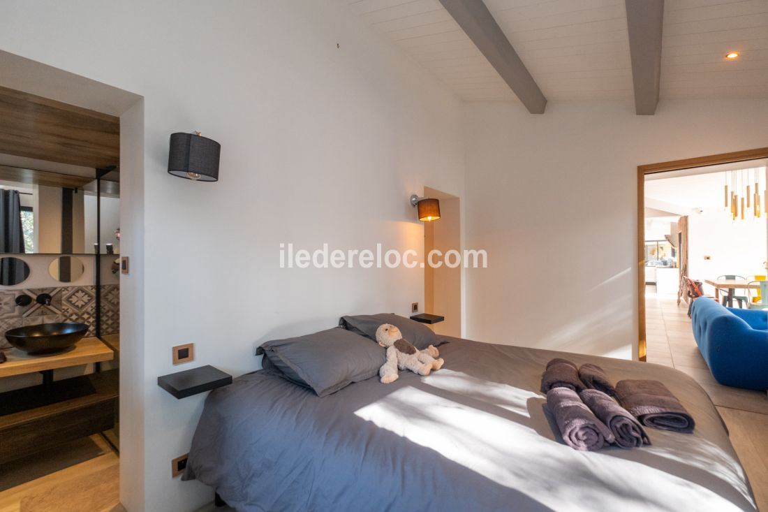 Photo 9: An accomodation located in Sainte-Marie-de-R&eacute; on ile de R&eacute;.