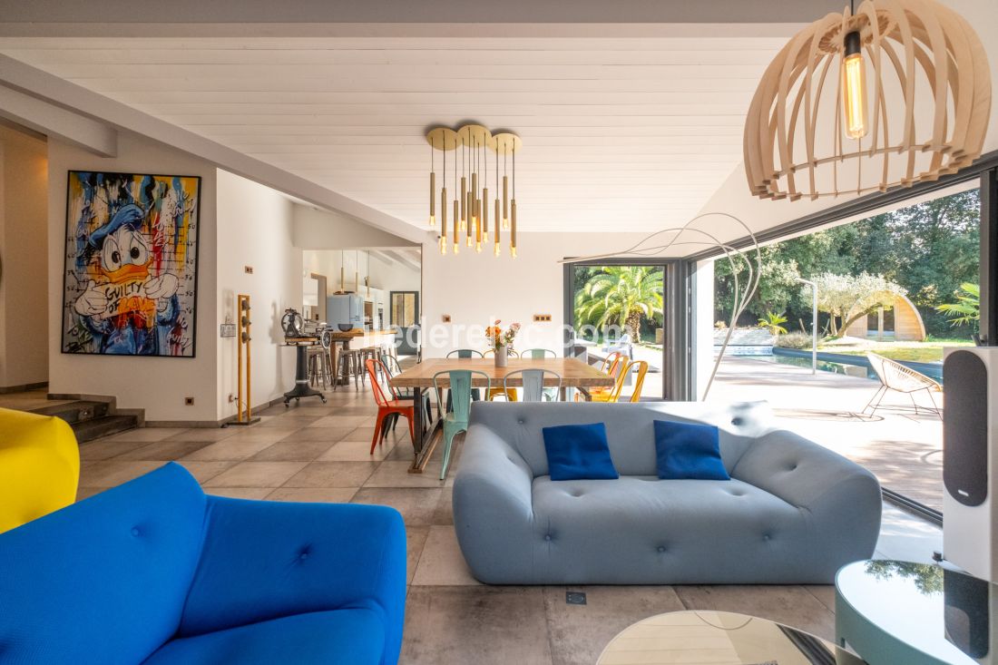 Photo 8: An accomodation located in Sainte-Marie-de-R&eacute; on ile de R&eacute;.