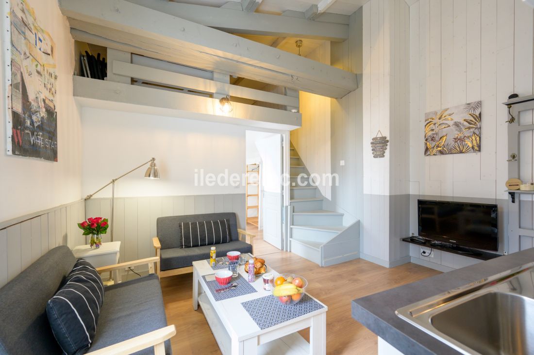 Photo 62: An accomodation located in Saint-Martin-de-R&eacute; on ile de R&eacute;.