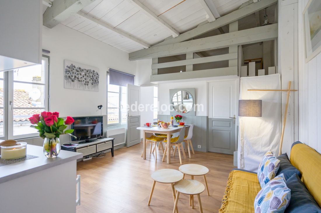 Photo 26: An accomodation located in Saint-Martin-de-R&eacute; on ile de R&eacute;.