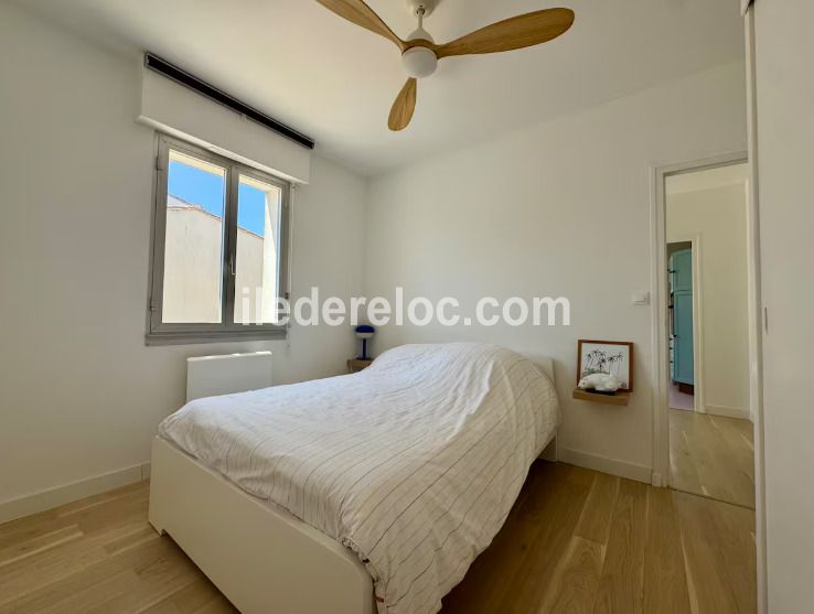 Photo 6: An accomodation located in Sainte-Marie-de-R&eacute; on ile de R&eacute;.