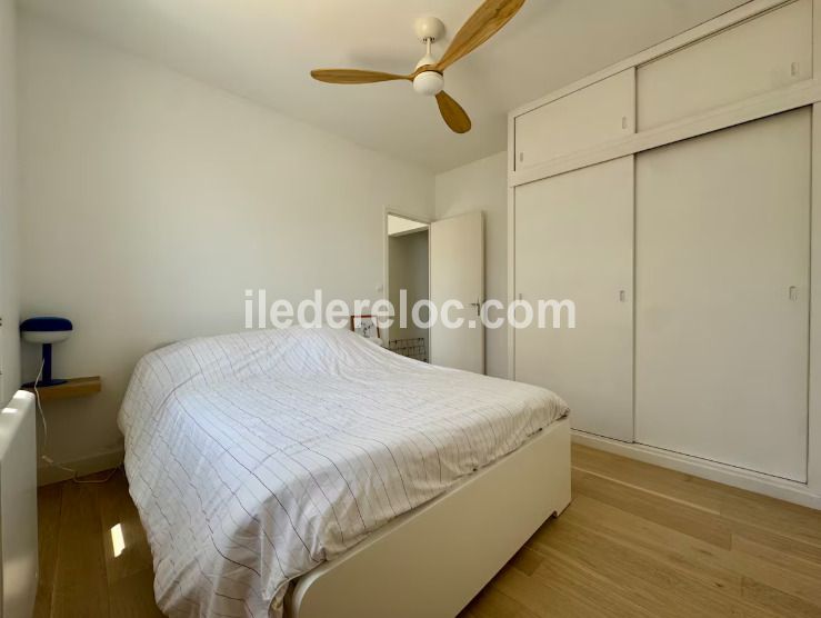 Photo 7: An accomodation located in Sainte-Marie-de-R&eacute; on ile de R&eacute;.