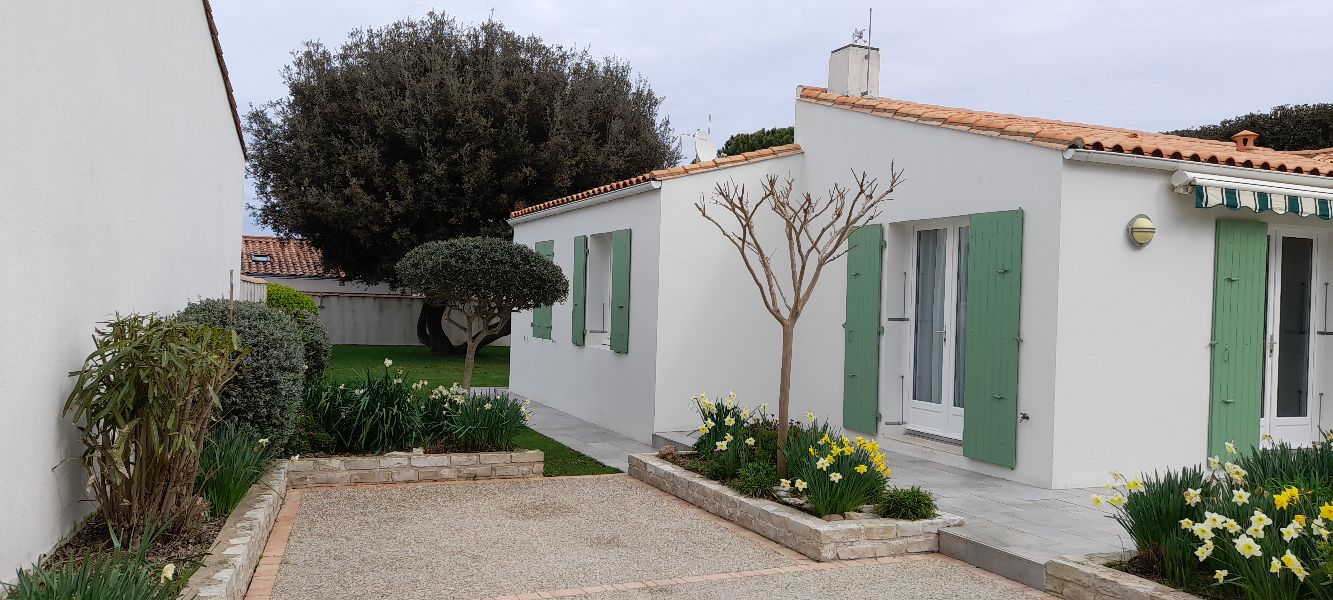 Photo 15: An accomodation located in La Flotte-en-Ré on ile de Ré.