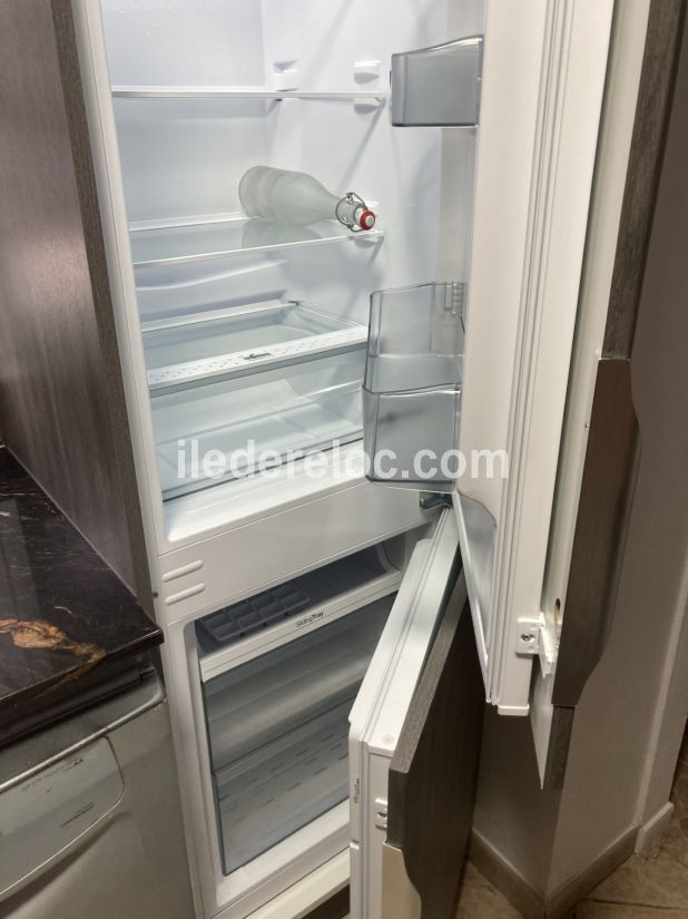 Photo 15: An accomodation located in La Flotte-en-R&eacute; on ile de R&eacute;.