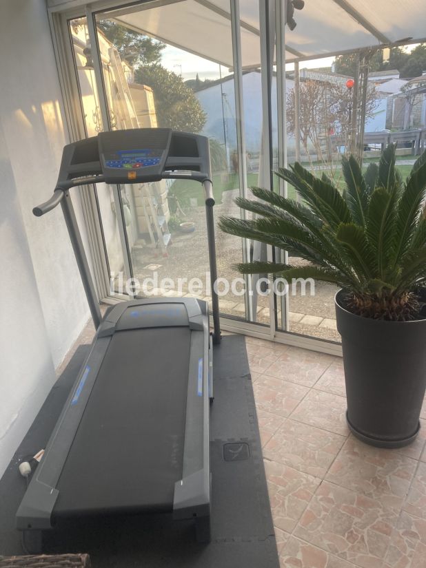 Photo 26: An accomodation located in La Flotte-en-R&eacute; on ile de R&eacute;.