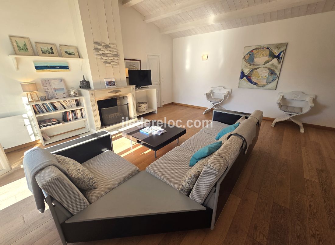 Photo 27: An accomodation located in Le Bois-Plage-en-R&eacute; on ile de R&eacute;.