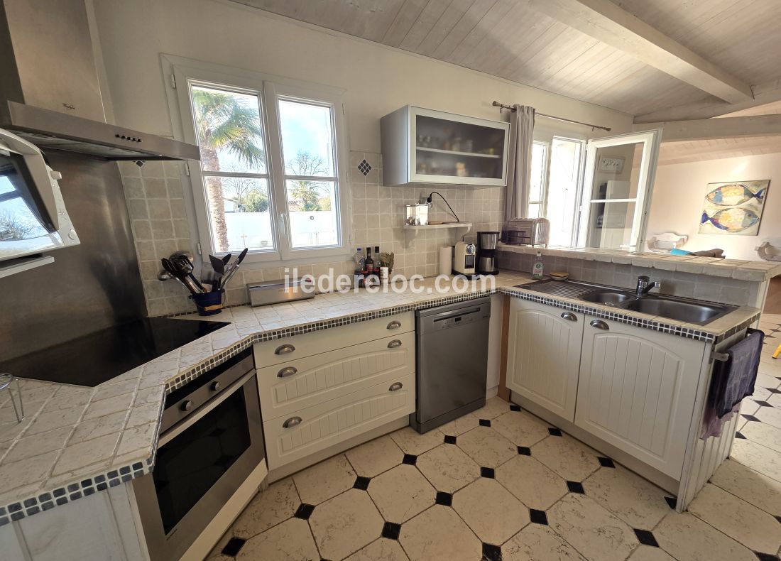 Photo 19: An accomodation located in Le Bois-Plage-en-R&eacute; on ile de R&eacute;.