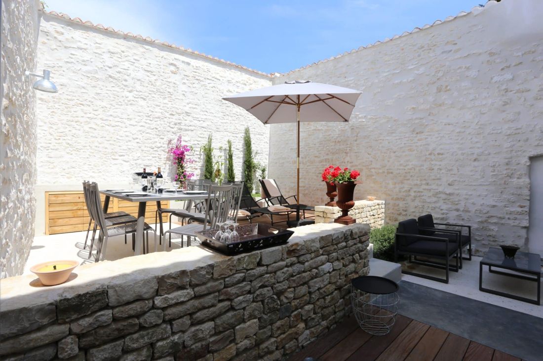 Photo 10: An accomodation located in Ars en R&eacute; on ile de R&eacute;.