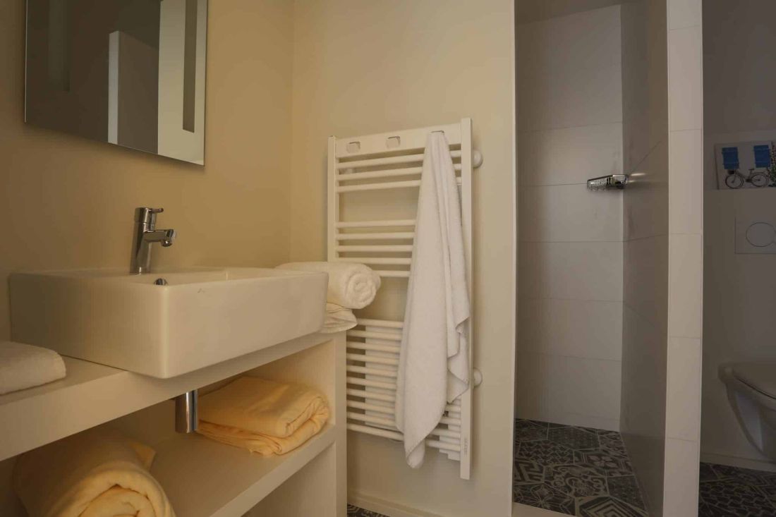 Photo 19: An accomodation located in Ars en R&eacute; on ile de R&eacute;.