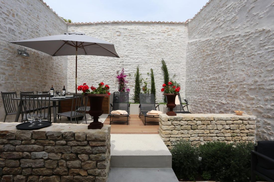 Photo 6: An accomodation located in Ars en R&eacute; on ile de R&eacute;.