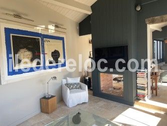 Photo 14: An accomodation located in Saint-Martin-de-R&eacute; on ile de R&eacute;.