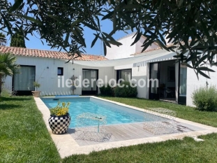 Ile de R&eacute;:House for rent with swimming pool