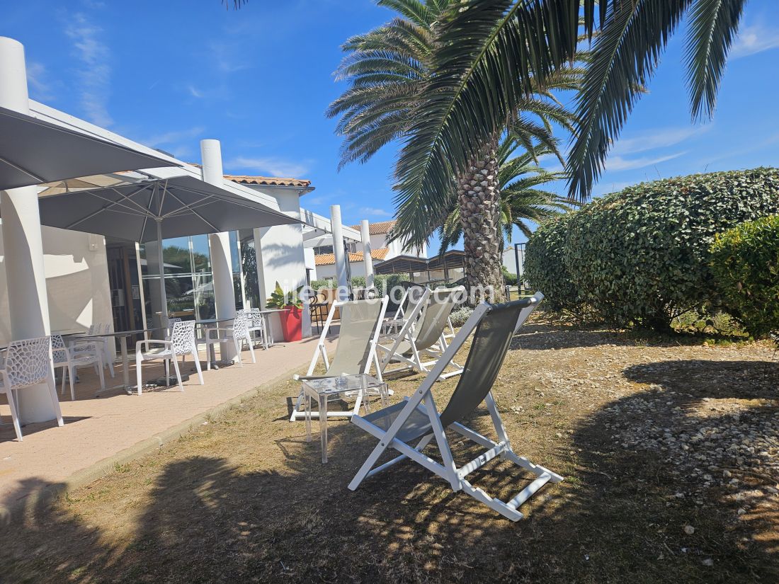 Photo 14: An accomodation located in Ars en R&eacute; on ile de R&eacute;.