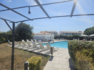 Ile de R&eacute;:At the thalasso studio – relaxation 