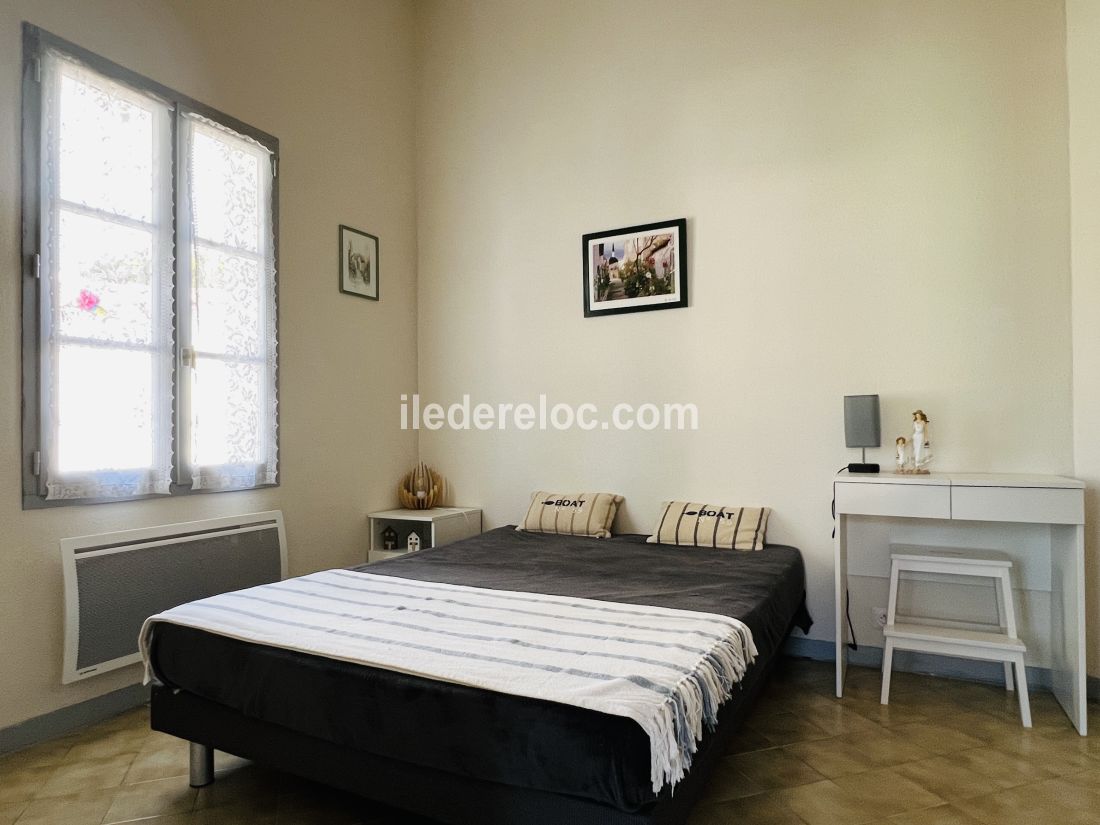 Photo 14: An accomodation located in La Flotte-en-R&eacute; on ile de R&eacute;.