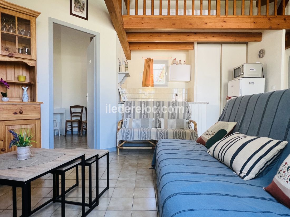 Photo 10: An accomodation located in La Flotte-en-R&eacute; on ile de R&eacute;.