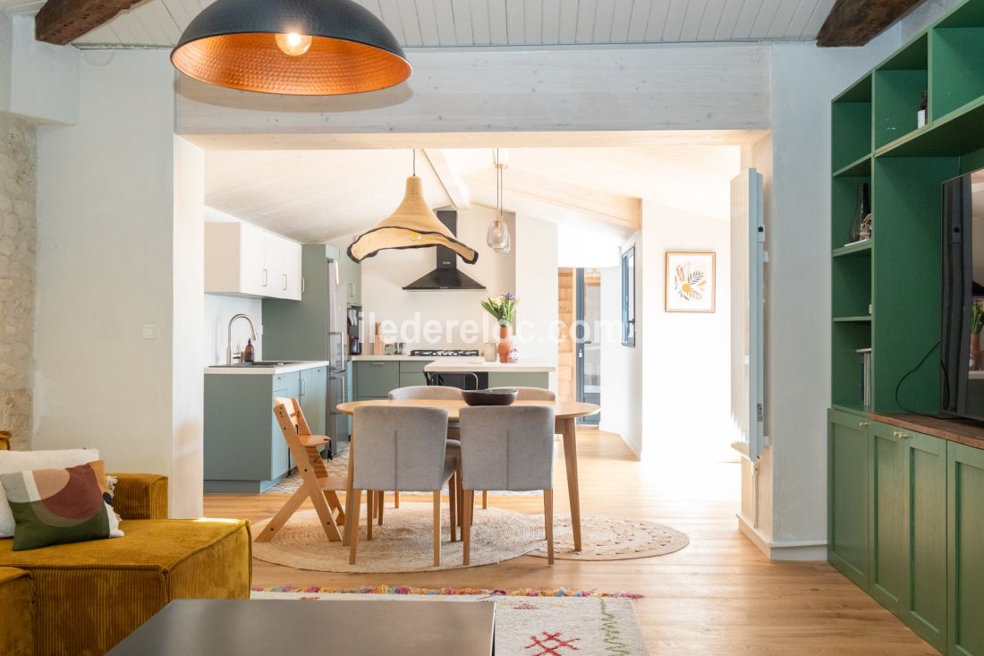 Photo 8: An accomodation located in Sainte-Marie-de-R&eacute; on ile de R&eacute;.