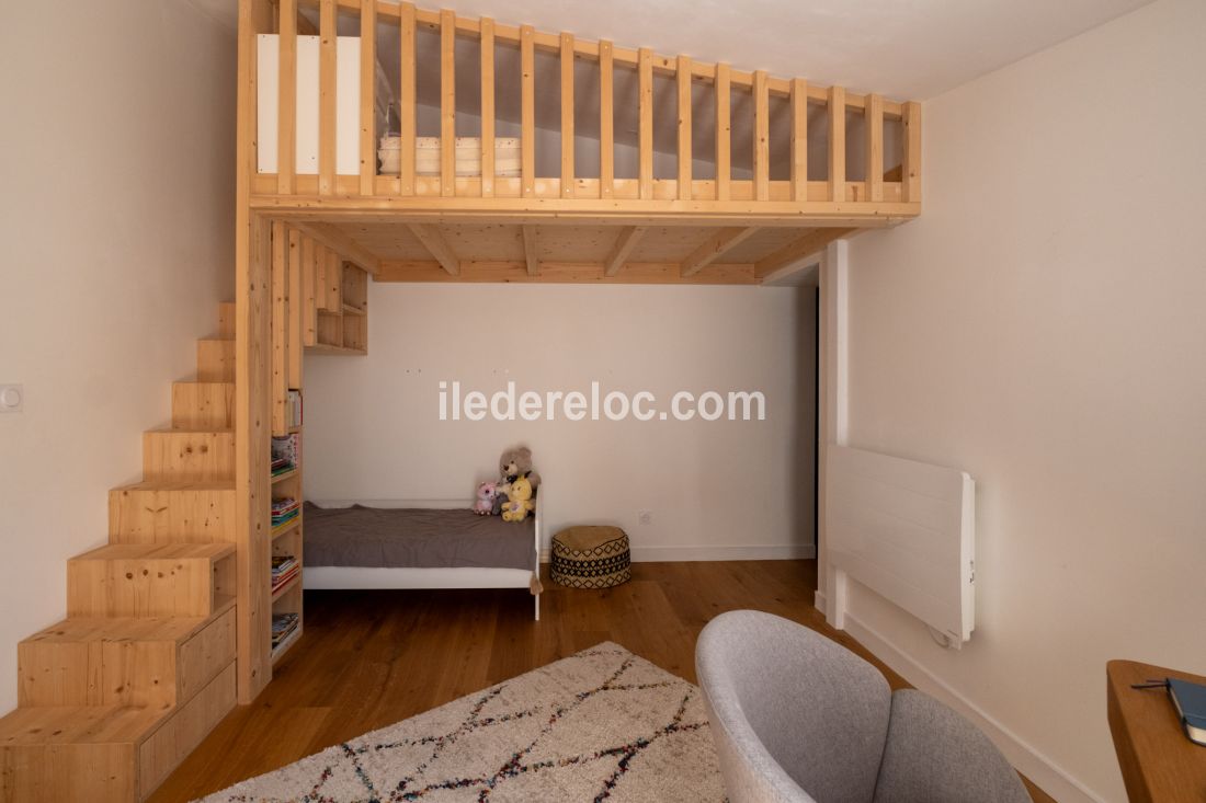 Photo 16: An accomodation located in Sainte-Marie-de-R&eacute; on ile de R&eacute;.