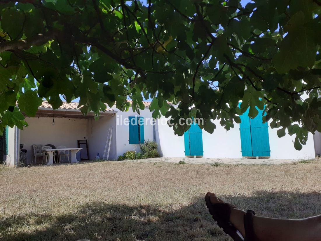 Photo 10: An accomodation located in Saint-Cl&eacute;ment-des-Baleines on ile de R&eacute;.