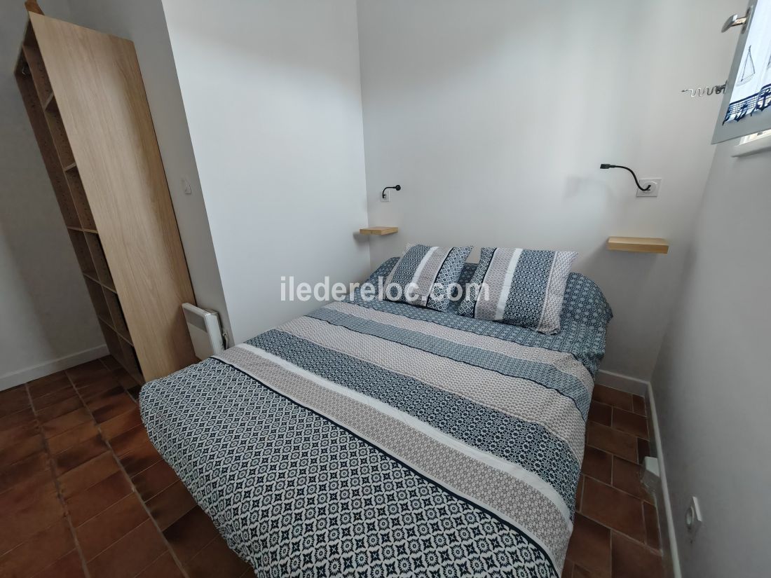 Photo 14: An accomodation located in Saint-Martin-de-R&eacute; on ile de R&eacute;.