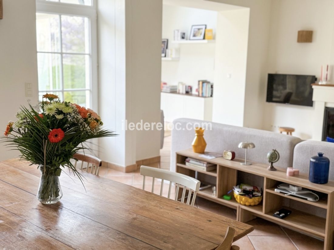 Photo 12: An accomodation located in Les Portes-en-R&eacute; on ile de R&eacute;.