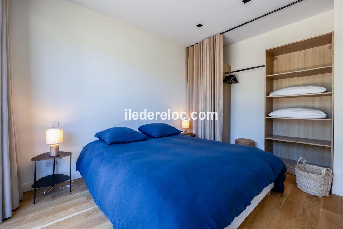 Photo 11: An accomodation located in La Couarde-sur-mer on ile de R&eacute;.