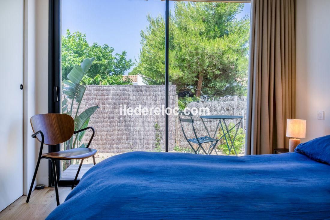 Photo 14: An accomodation located in La Couarde-sur-mer on ile de R&eacute;.