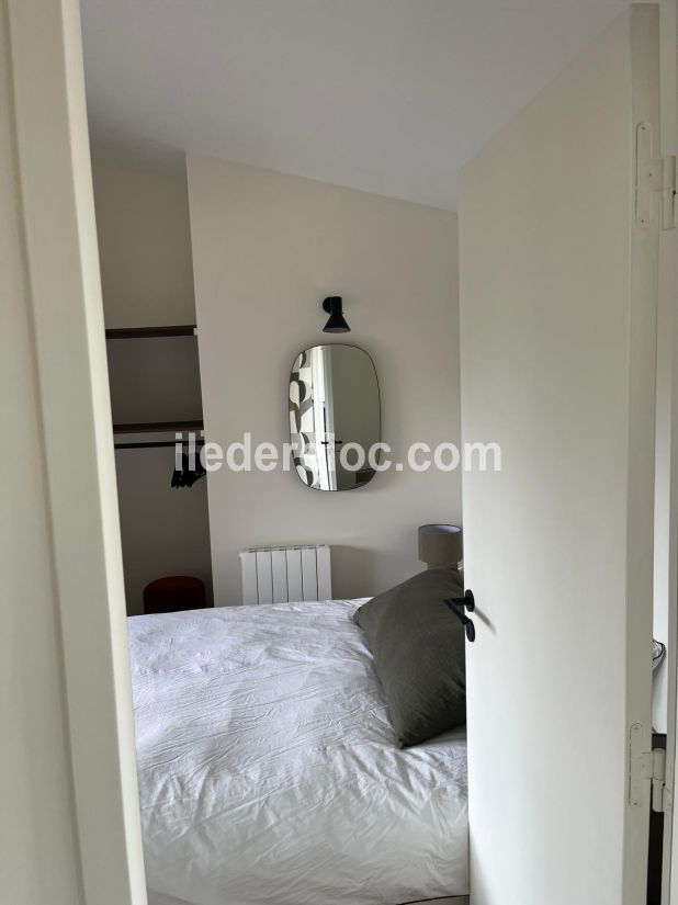 Photo 6: An accomodation located in La Couarde-sur-mer on ile de R&eacute;.