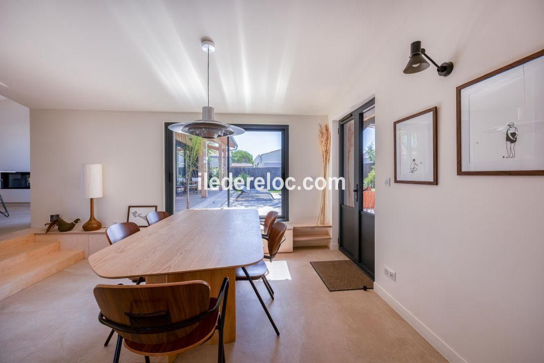 Photo 21: An accomodation located in La Couarde-sur-mer on ile de R&eacute;.