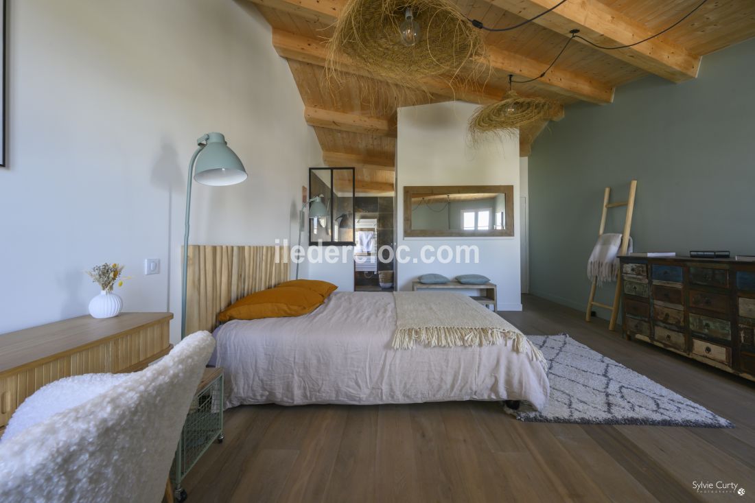 Photo 21: An accomodation located in Le Bois-Plage-en-R&eacute; on ile de R&eacute;.