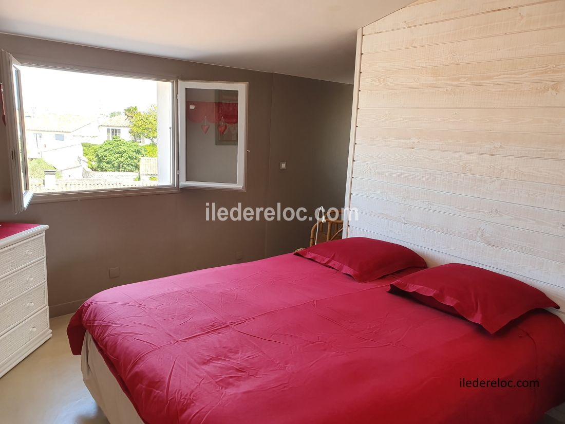 Photo 4: An accomodation located in Le Bois-Plage-en-R&eacute; on ile de R&eacute;.