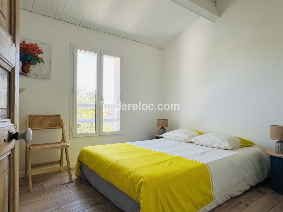 Photo 15: An accomodation located in Saint-Martin-de-R&eacute; on ile de R&eacute;.