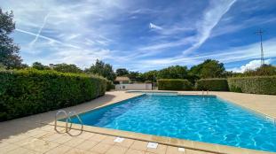 Ile de R&eacute;:Villa with pool, tennis court, bowling alley