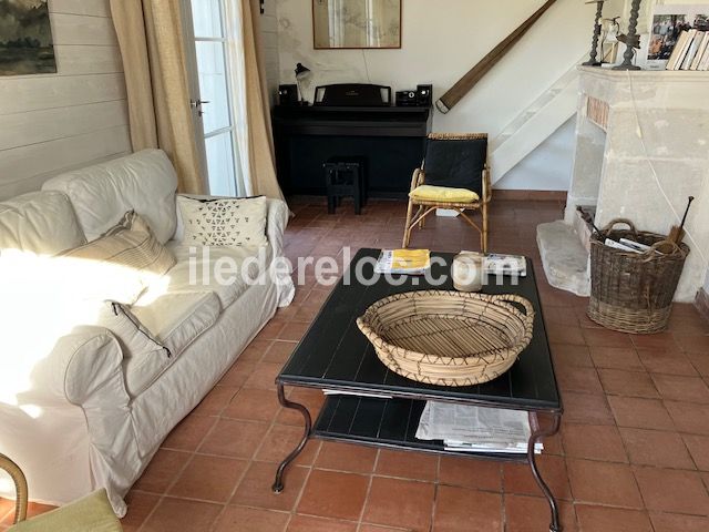 Photo 6: An accomodation located in La Couarde-sur-mer on ile de R&eacute;.