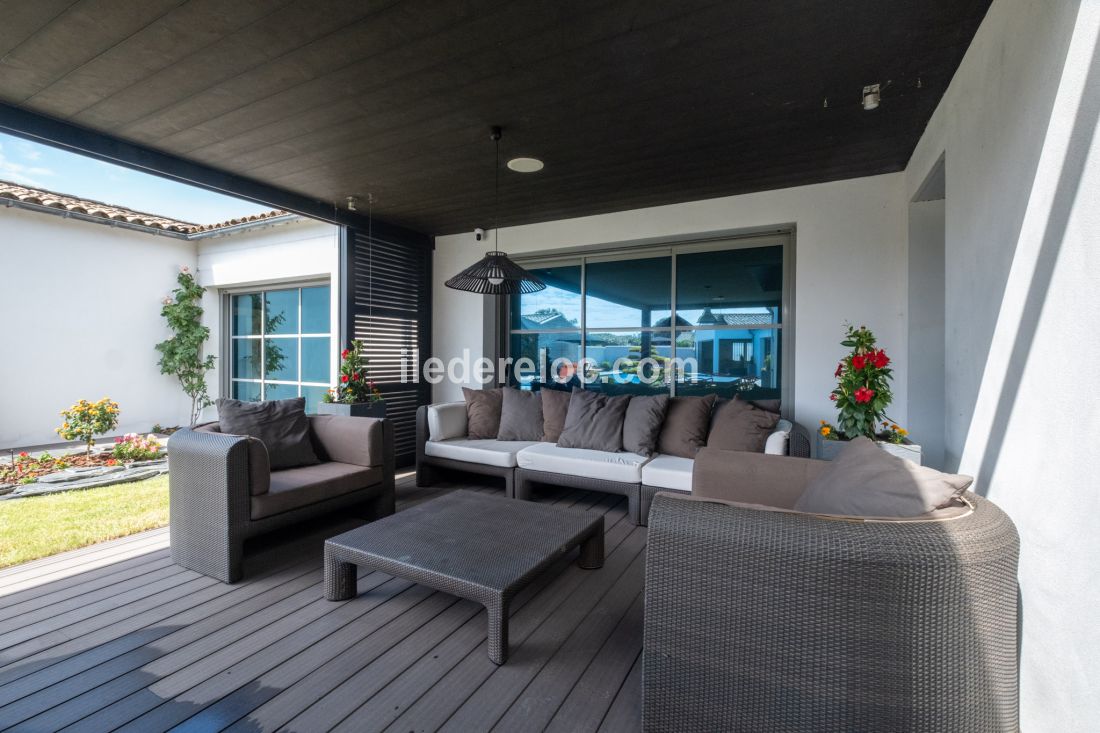 Photo 5: An accomodation located in Sainte-Marie-de-R&eacute; on ile de R&eacute;.