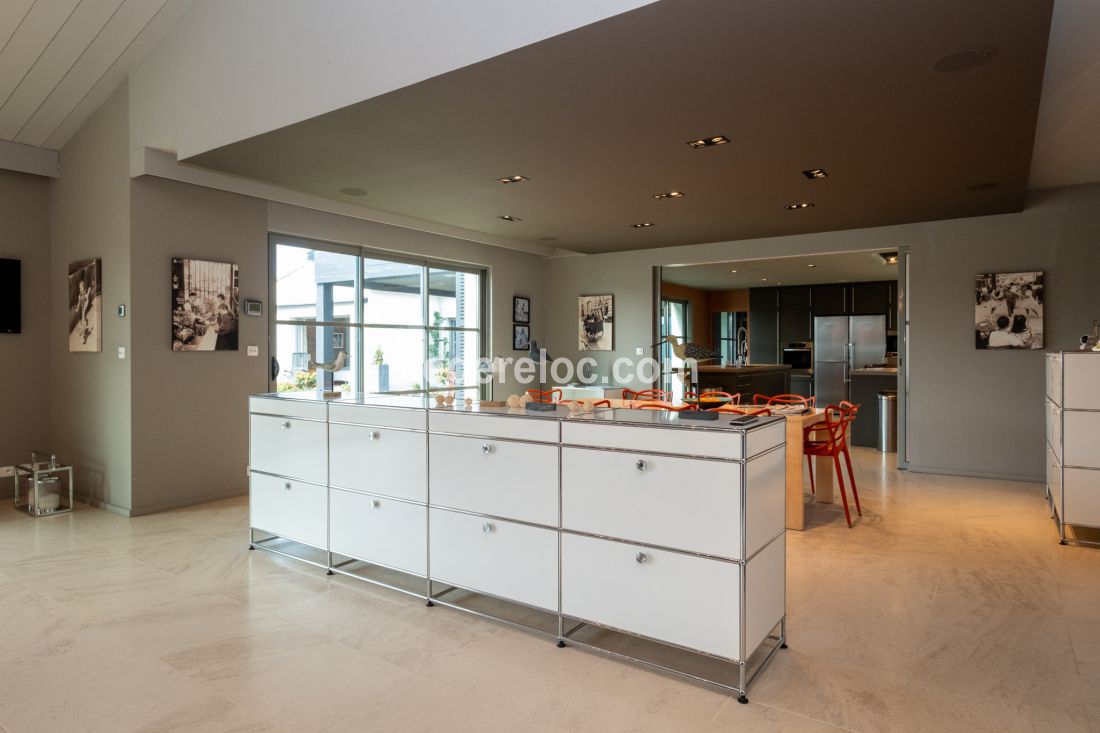 Photo 6: An accomodation located in Sainte-Marie-de-R&eacute; on ile de R&eacute;.