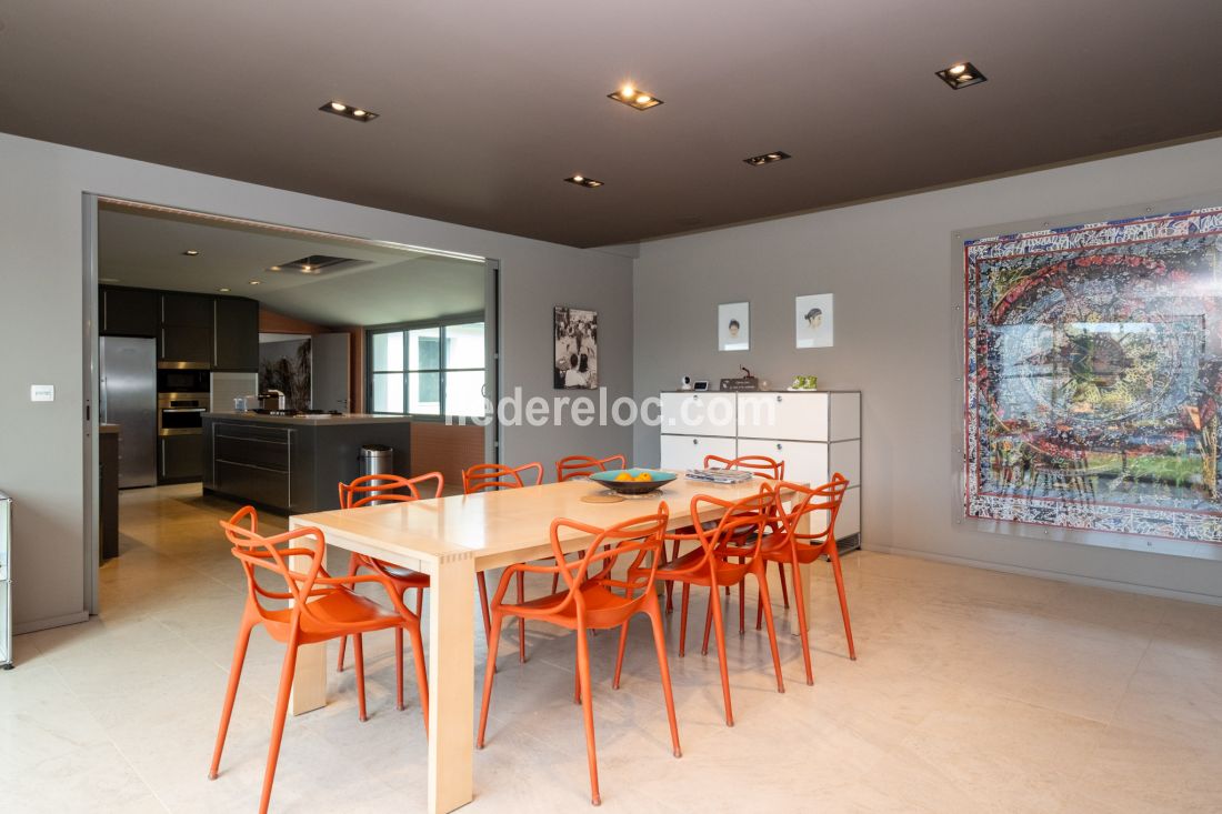 Photo 7: An accomodation located in Sainte-Marie-de-R&eacute; on ile de R&eacute;.